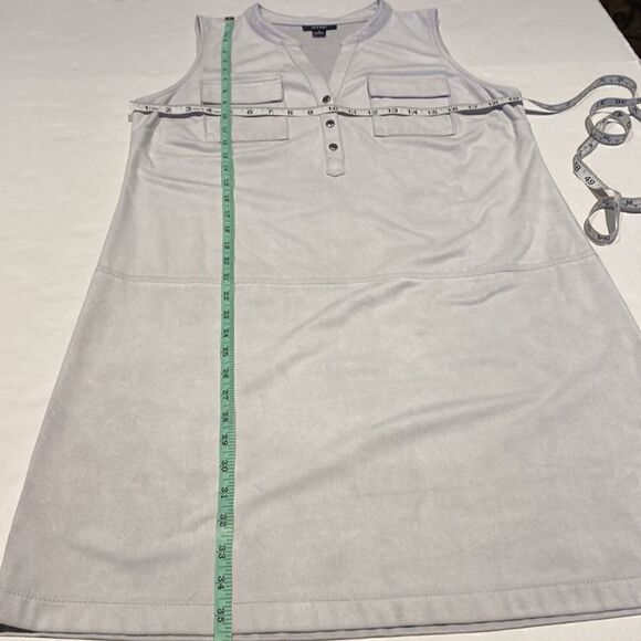 Lite grey Faux Suede sleeveless dress by Alfani size 10 - Picture 6 of 10
